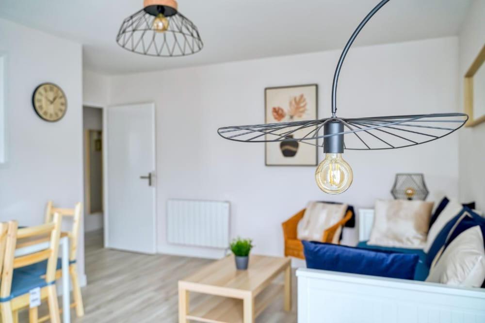 Logement Sarah Courcouronnes Buitenkant foto